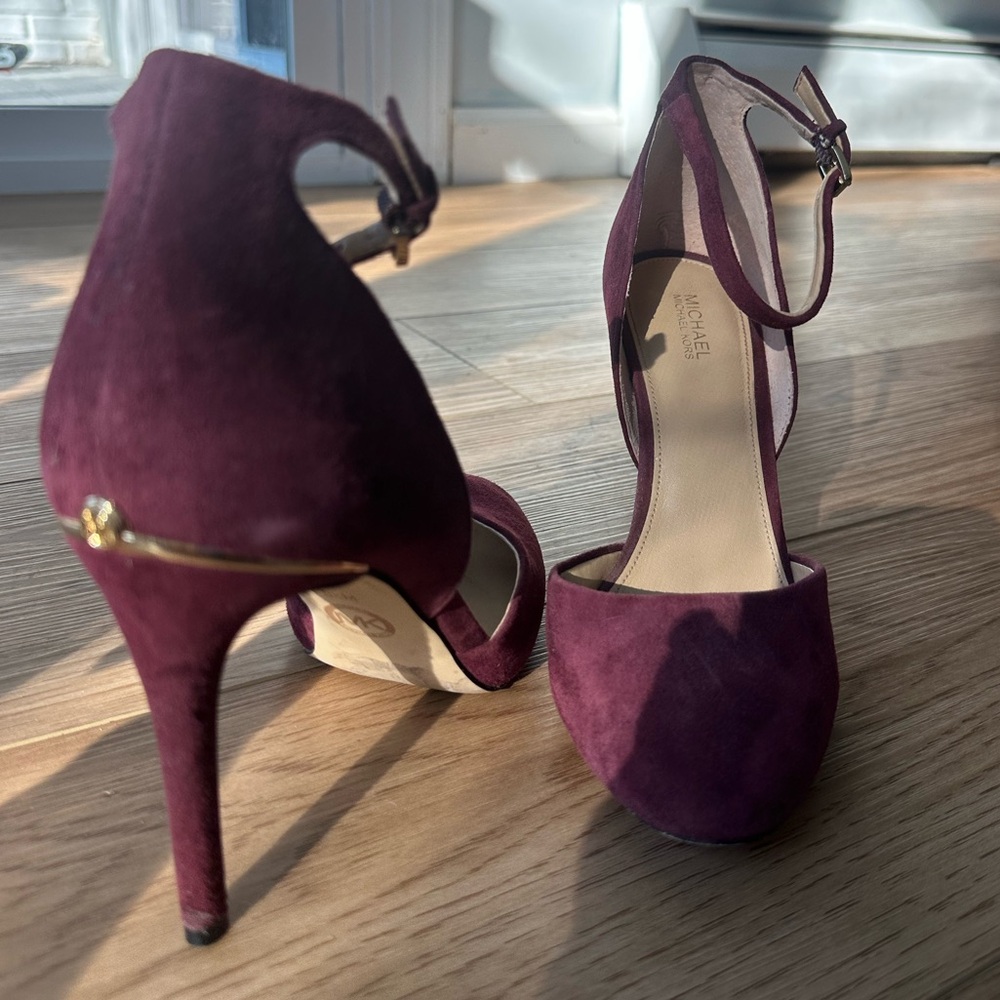 Michael Kors Burgundy Suede Ankle-Strap Heel size 8.5 - Picture 3 of 8